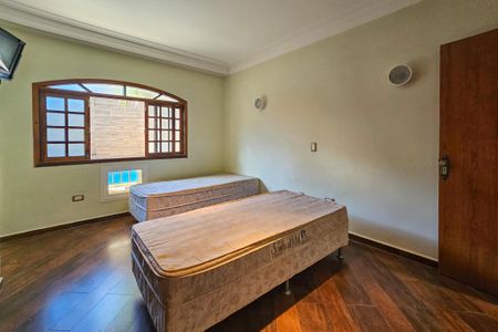 Casa para alugar com 300m², 3 quartos e 5 vagasSuite 1