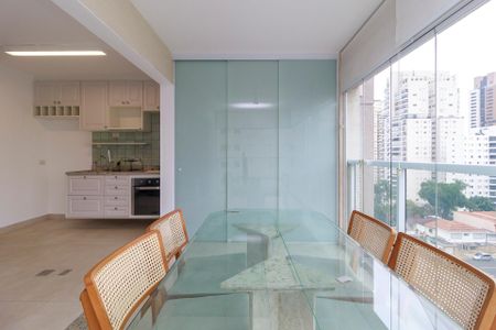 Apartamento para alugar com 43m², 1 quarto e 1 vaga Apartamento para alugar com 43m², 1 quarto e 1 vaga Varanda