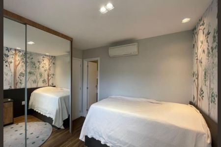 Apartamento à venda com 130m², 3 quartos e 2 vagasFoto 01