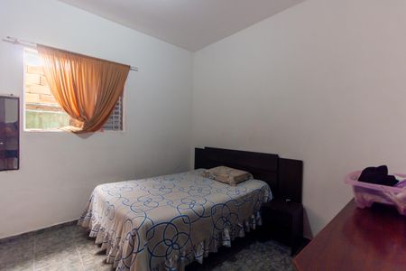 Casa à venda com 185m², 4 quartos e 4 vagas Casa à venda com 185m², 4 quartos e 4 vagasSuíte