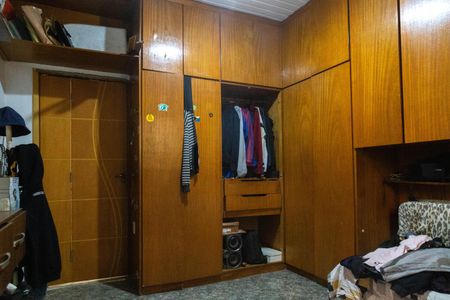 Casa à venda com 380m², 4 quartos e 4 vagasQuarto 2