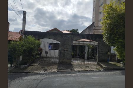 Casa à venda com 380m², 4 quartos e 4 vagasFachada