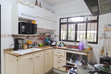 Casa à venda com 380m², 4 quartos e 4 vagasCozinha