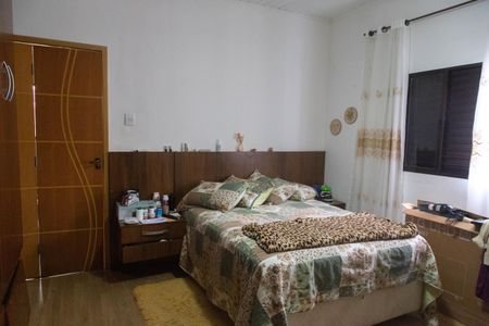 Casa à venda com 380m², 4 quartos e 4 vagasQuarto 1 