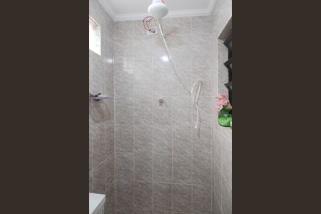 Casa à venda com 380m², 4 quartos e 4 vagasBanheiro 2 