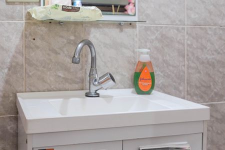 Casa à venda com 380m², 4 quartos e 4 vagasBanheiro 2 