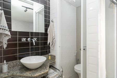 Studio à venda com 28m², 1 quarto e 1 vaga Studio à venda com 28m², 1 quarto e 1 vagaBanheiro