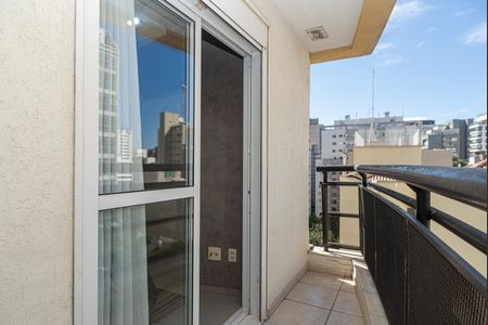 Studio à venda com 28m², 1 quarto e 1 vaga Studio à venda com 28m², 1 quarto e 1 vagaVaranda do studio
