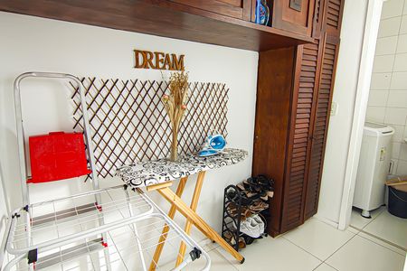 Apartamento para alugar com 73m², 2 quartos e 1 vaga Apartamento para alugar com 73m², 2 quartos e 1 vagaarea de serviço