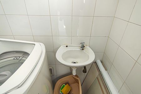 Apartamento para alugar com 73m², 2 quartos e 1 vaga Apartamento para alugar com 73m², 2 quartos e 1 vagaarea de serviço