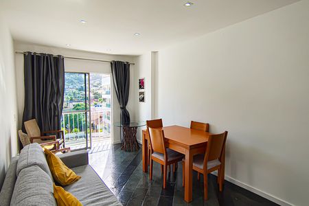 Apartamento para alugar com 73m², 2 quartos e 1 vaga Apartamento para alugar com 73m², 2 quartos e 1 vagasala