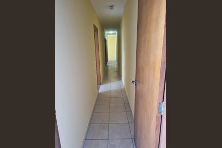 Casa à venda com 185m², 5 quartos e 2 vagas Casa à venda com 185m², 5 quartos e 2 vagasFoto 09