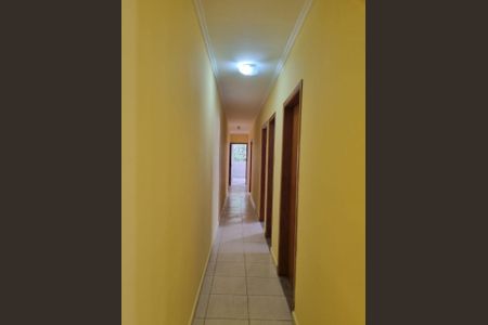 Casa à venda com 185m², 5 quartos e 2 vagas Casa à venda com 185m², 5 quartos e 2 vagasFoto 34