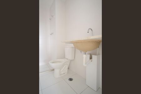 Apartamento à venda com 62m², 2 quartos e 1 vagaBanheiro Social