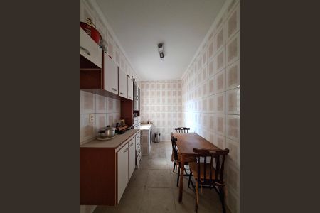 Casa à venda com 420m², 5 quartos e sem vagaCozinha Casa 3