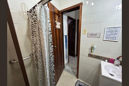Apartamento para alugar com 70m², 2 quartos e sem vagaBanheiro