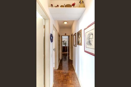 Apartamento à venda com 184m², 3 quartos e 1 vagaCorredor