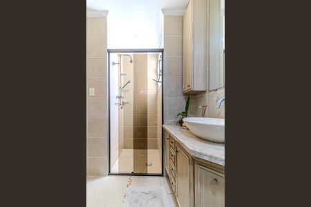 Apartamento à venda com 184m², 3 quartos e 1 vagaBanheiro Social