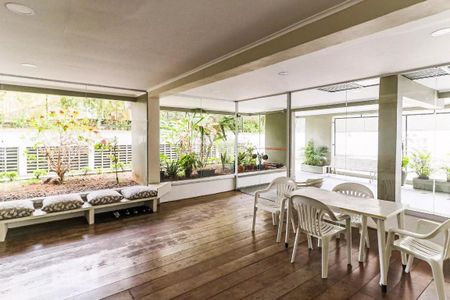 Apartamento à venda com 82m², 3 quartos e 1 vagaÁrea Comum - Salão de Festas