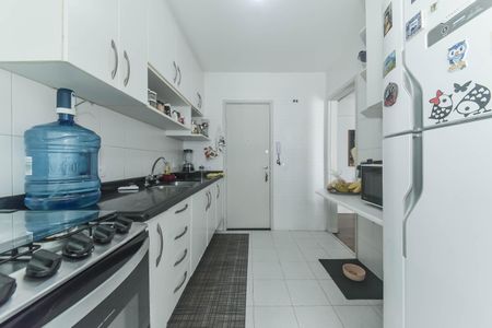 Apartamento à venda com 82m², 3 quartos e 1 vagaCozinha