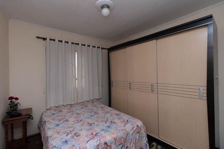 Casa à venda com 176m², 3 quartos e 2 vagasQuarto 2