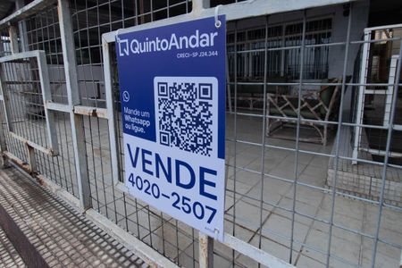 Casa à venda com 176m², 3 quartos e 2 vagasPlaca
