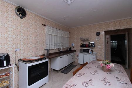 Casa à venda com 176m², 3 quartos e 2 vagasCozinha