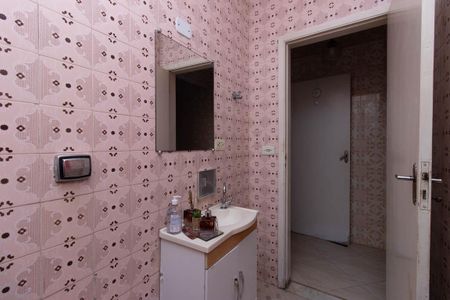 Casa à venda com 176m², 3 quartos e 2 vagasLavabo