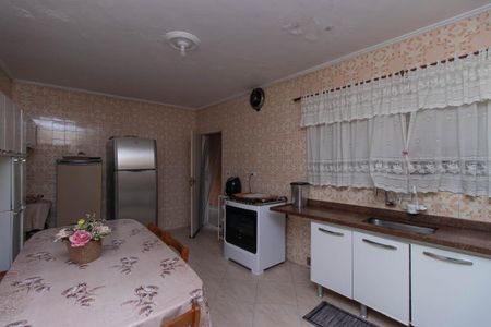 Casa à venda com 176m², 3 quartos e 2 vagasCozinha