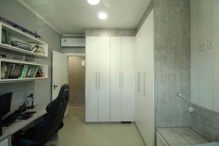 Casa de condomínio à venda com 318m², 5 quartos e 4 vagasSuíte 4