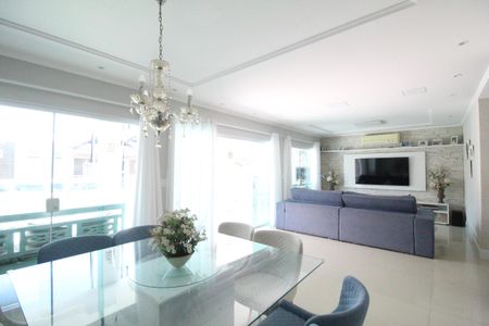 Sala de casa de condomínio à venda com 5 quartos, 318m² em Pechincha, Rio de Janeiro