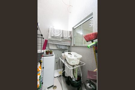 Apartamento à venda com 70m², 2 quartos e 1 vagaÁrea de Serviço