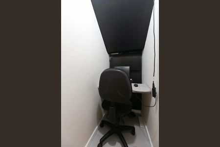 Apartamento à venda com 70m², 2 quartos e 1 vagaEscritório