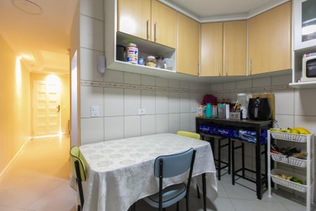 Apartamento à venda com 70m², 2 quartos e 1 vagaCozinha
