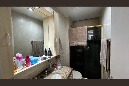 Apartamento à venda com 114m², 3 quartos e 2 vagas Apartamento à venda com 114m², 3 quartos e 2 vagasBanheiro quarto 3