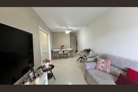 Apartamento à venda com 114m², 3 quartos e 2 vagas Apartamento à venda com 114m², 3 quartos e 2 vagasSala