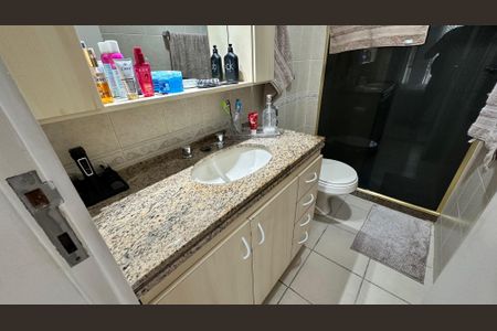 Apartamento à venda com 114m², 3 quartos e 2 vagas Apartamento à venda com 114m², 3 quartos e 2 vagasBanheiro quarto 3