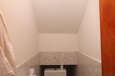 Casa de condomínio à venda com 59m², 2 quartos e 1 vagaBanheiro 2 - Lavabo