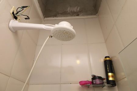 Casa de condomínio à venda com 59m², 2 quartos e 1 vagaBanheiro