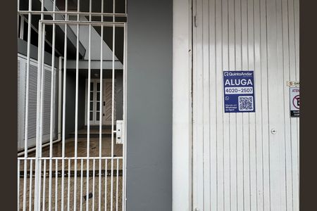 Casa para alugar com 320m², 4 quartos e 1 vagaPlaquinha fachada