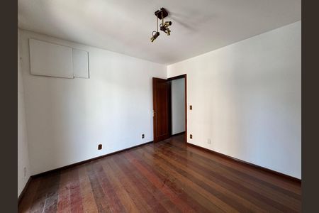 Casa para alugar com 320m², 4 quartos e 1 vagaQuarto 3