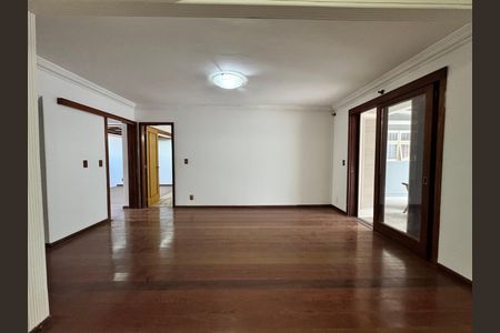Casa para alugar com 320m², 4 quartos e 1 vagaSala 2