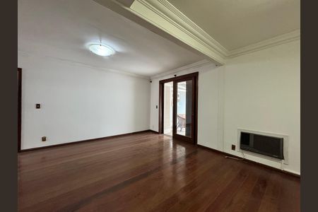 Casa para alugar com 320m², 4 quartos e 1 vagaSala 2