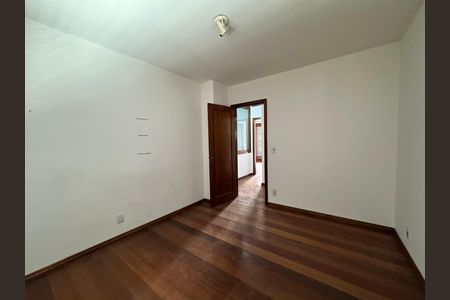 Casa para alugar com 320m², 4 quartos e 1 vagaQuarto 2