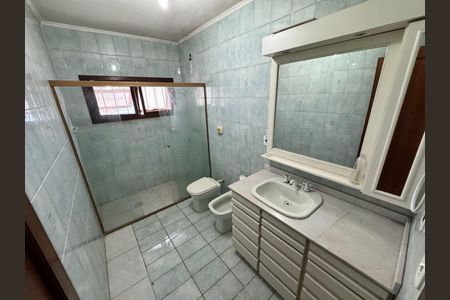 Casa para alugar com 320m², 4 quartos e 1 vagaBanheiro 2