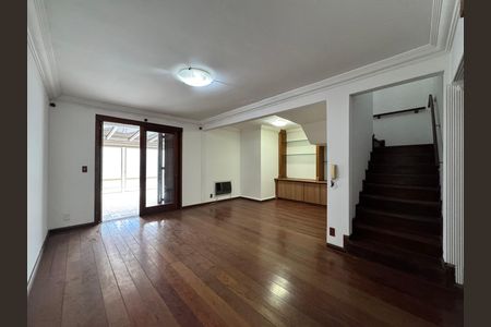 Casa para alugar com 320m², 4 quartos e 1 vagaSala 2