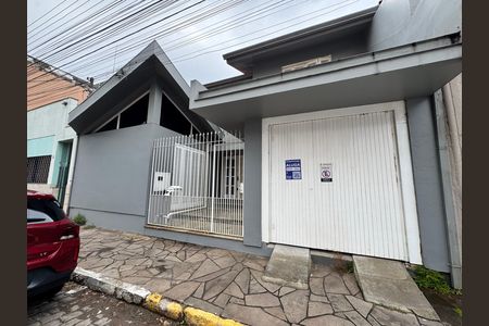 Casa para alugar com 320m², 4 quartos e 1 vagaPlaquinha fachada