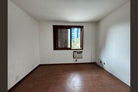 Casa para alugar com 320m², 4 quartos e 1 vagaSuíte