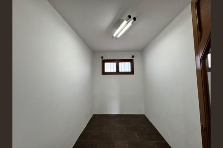 Casa para alugar com 320m², 4 quartos e 1 vagaCloset Suíte