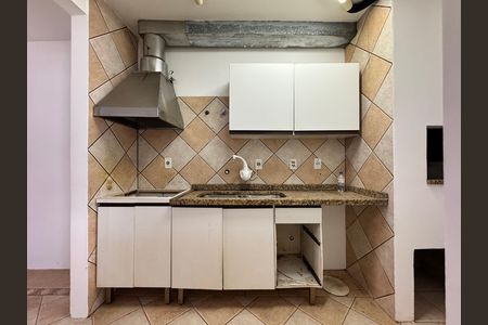 Casa para alugar com 320m², 4 quartos e 1 vagaCozinha